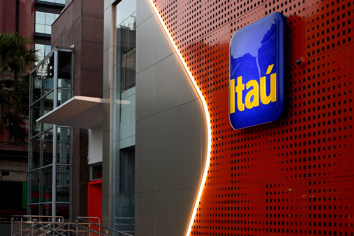 Itaú Abre Vaga De Emprego Em Modelo Híbrido Para Todo O País Confira Meu Emprego Novo 4503