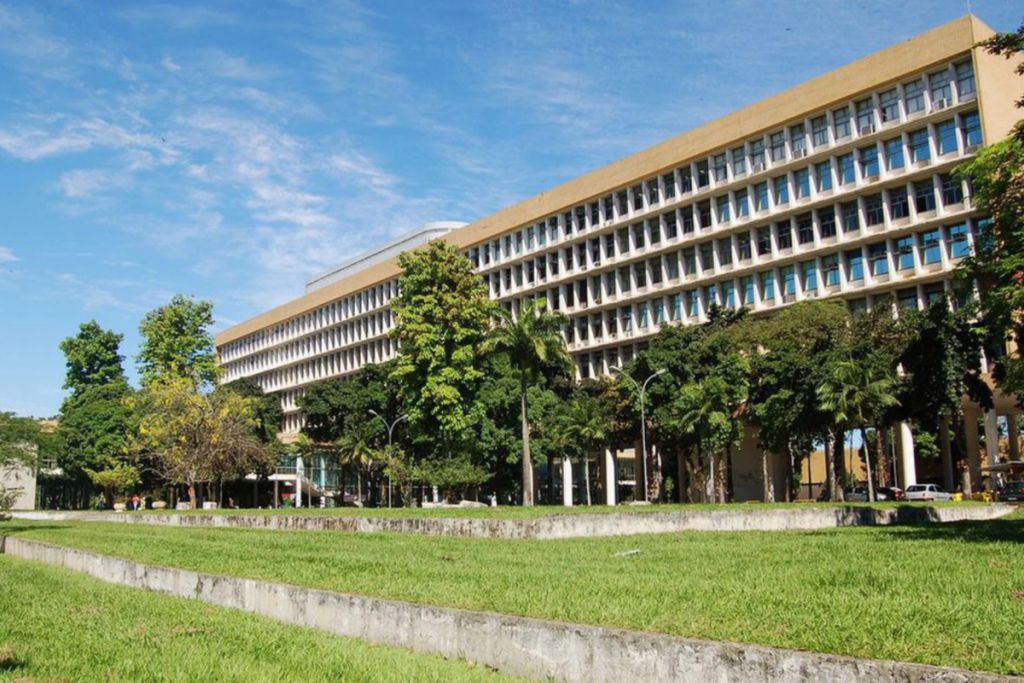 Concurso UFRJ